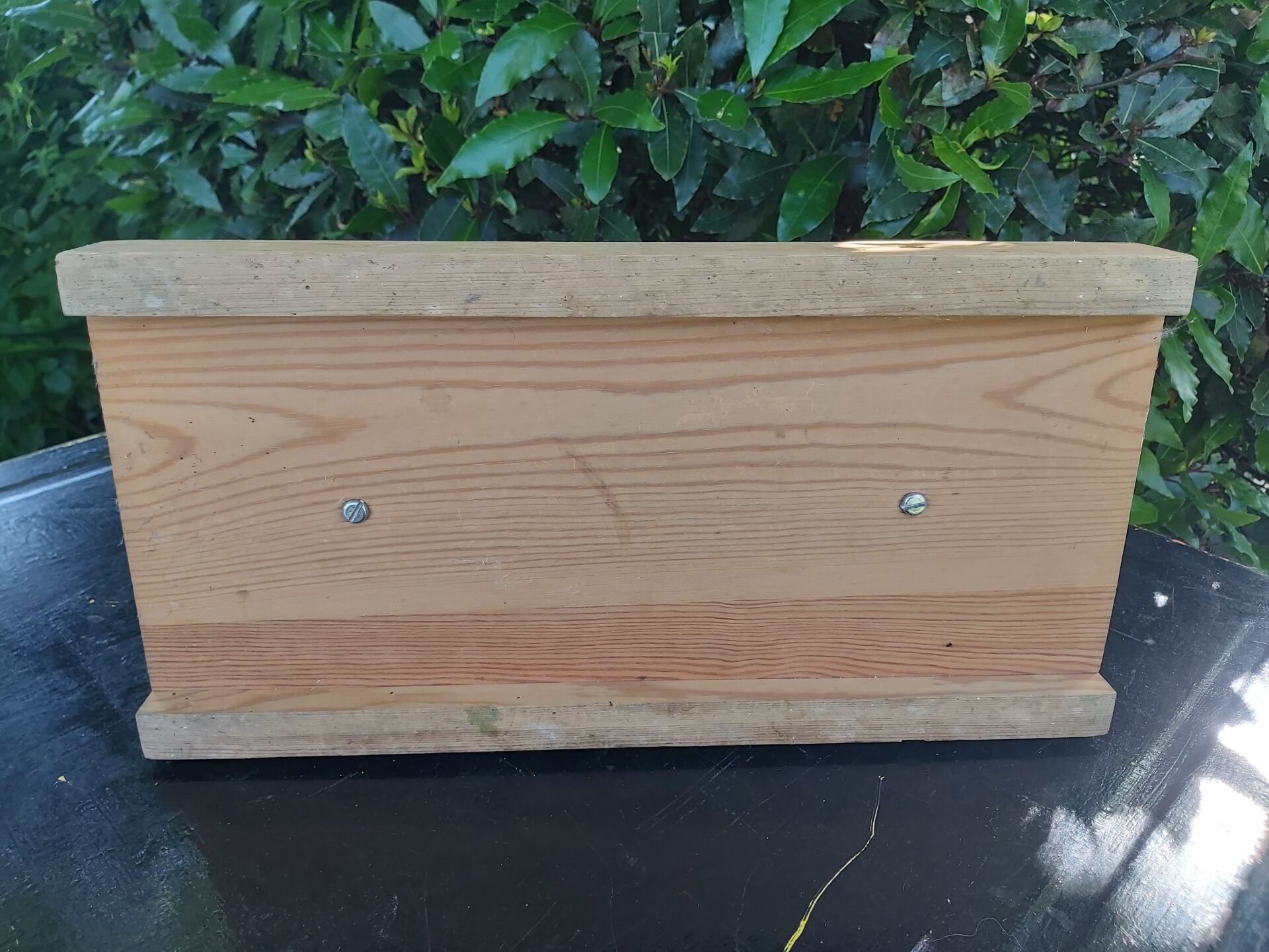 Magazine rack, book holder