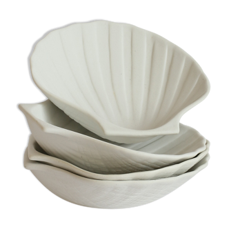 4 seashell cups