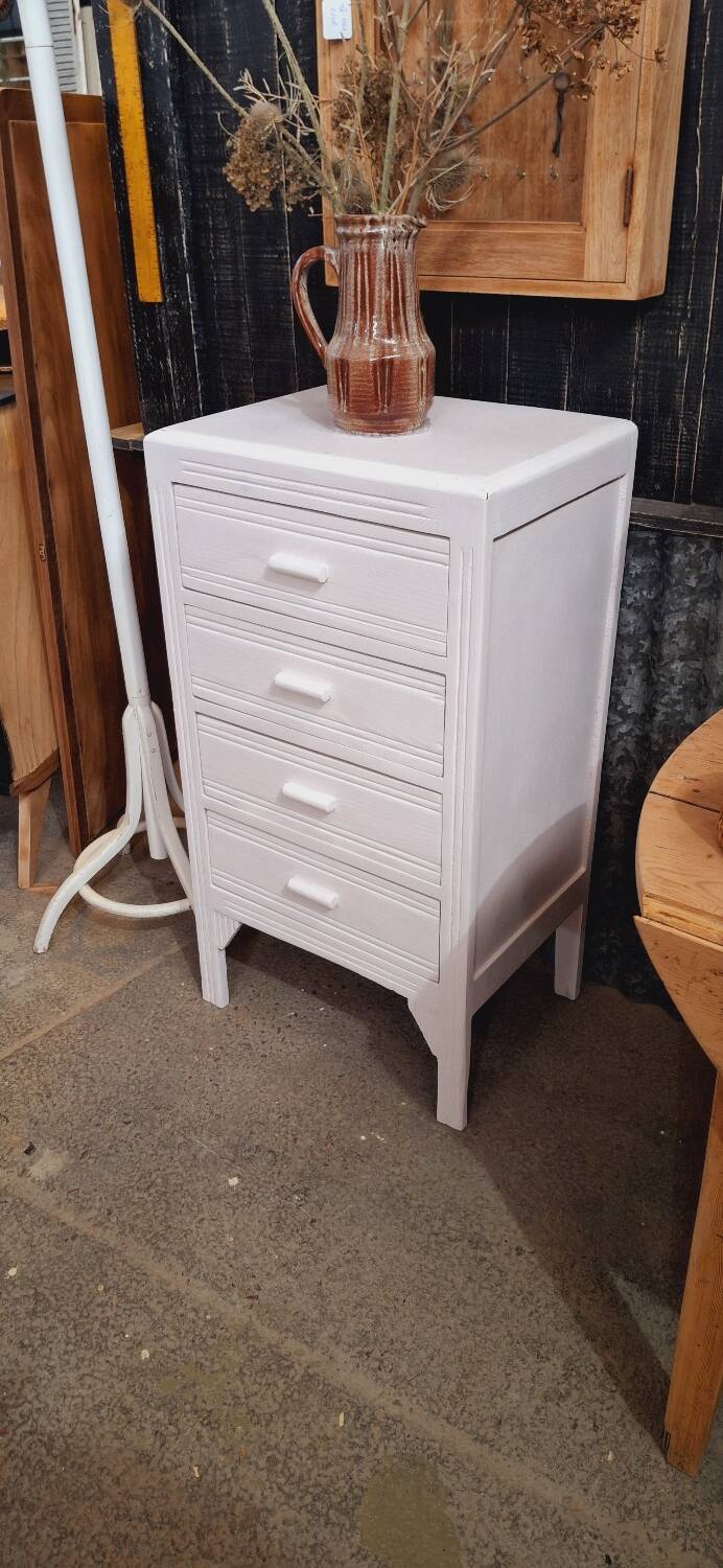 Old chest of drawers