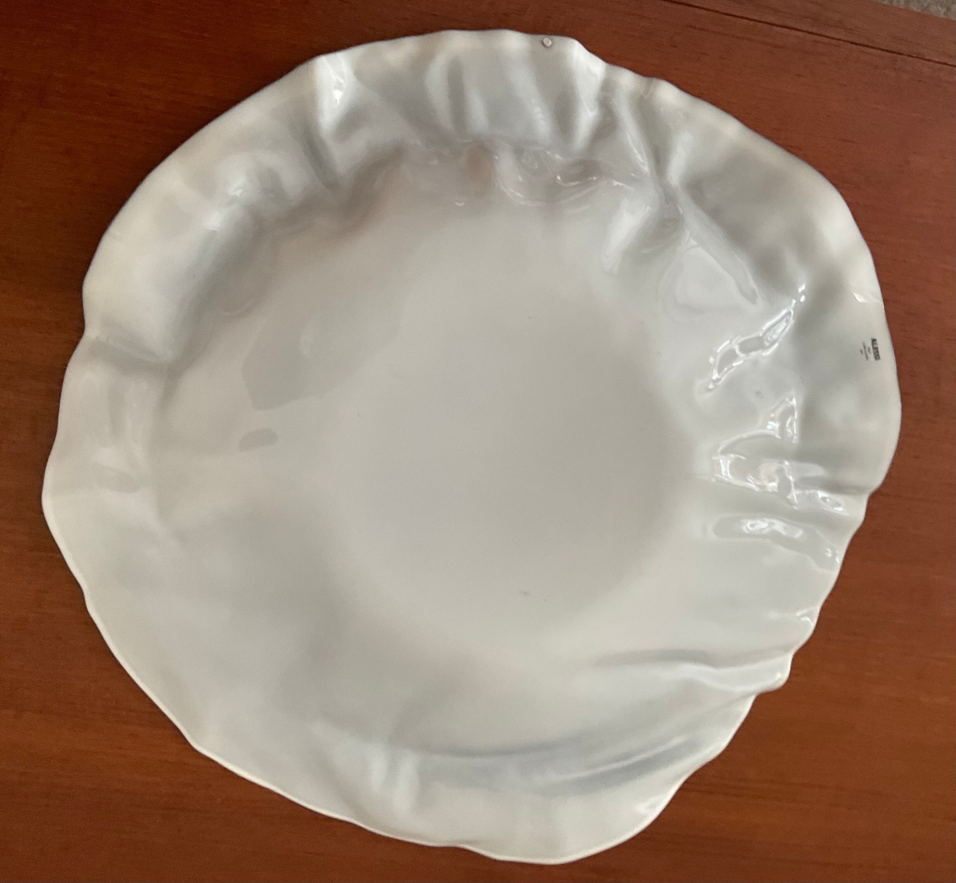 Empty pocket Alessi Italy by Louis Clotet in enamelled sheet metal