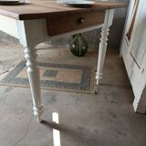 Farmhouse table