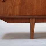 Lowboard du milieu du siècle