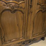 Walnut Louis XV wardrobe from the 18th century.