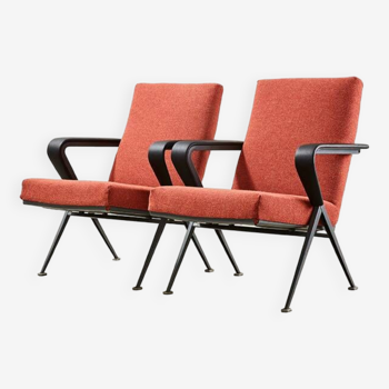 Friso Kramer Paire de fauteuils Repose pour Ahrend de Cirkel 1959