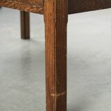 Antique English oak coffee table from the 20th century with two drawers