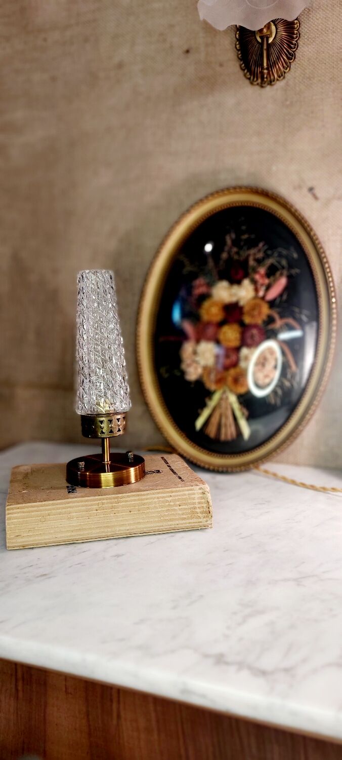 Vintage art deco table lamp
