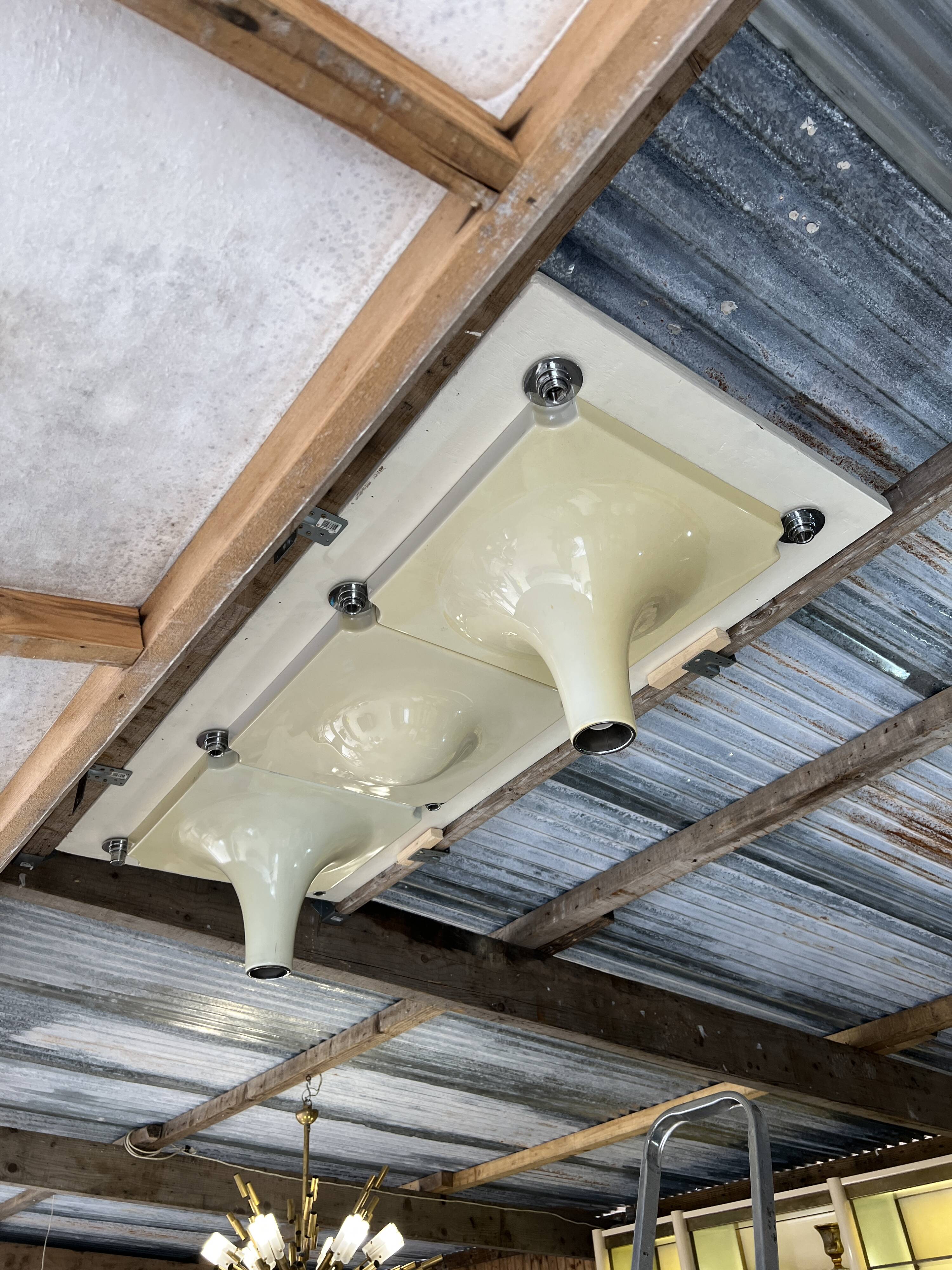 Hanging shelf