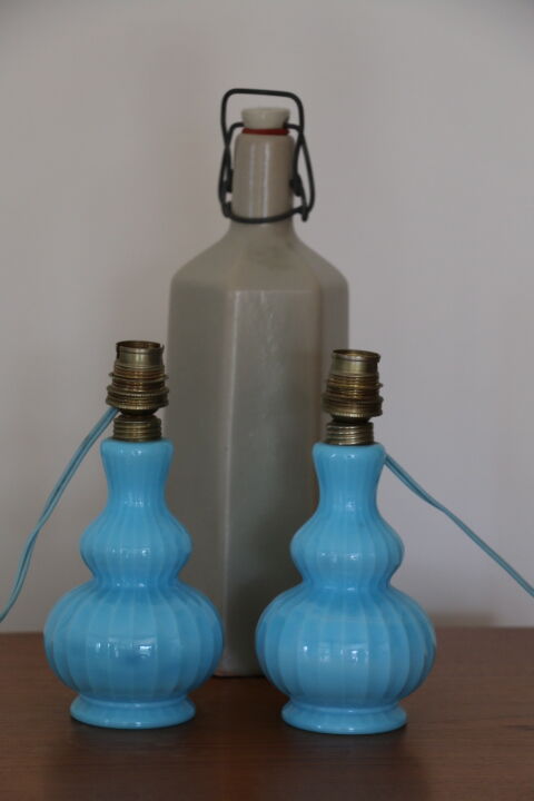 Pair of feet of lamps opaline Chattard