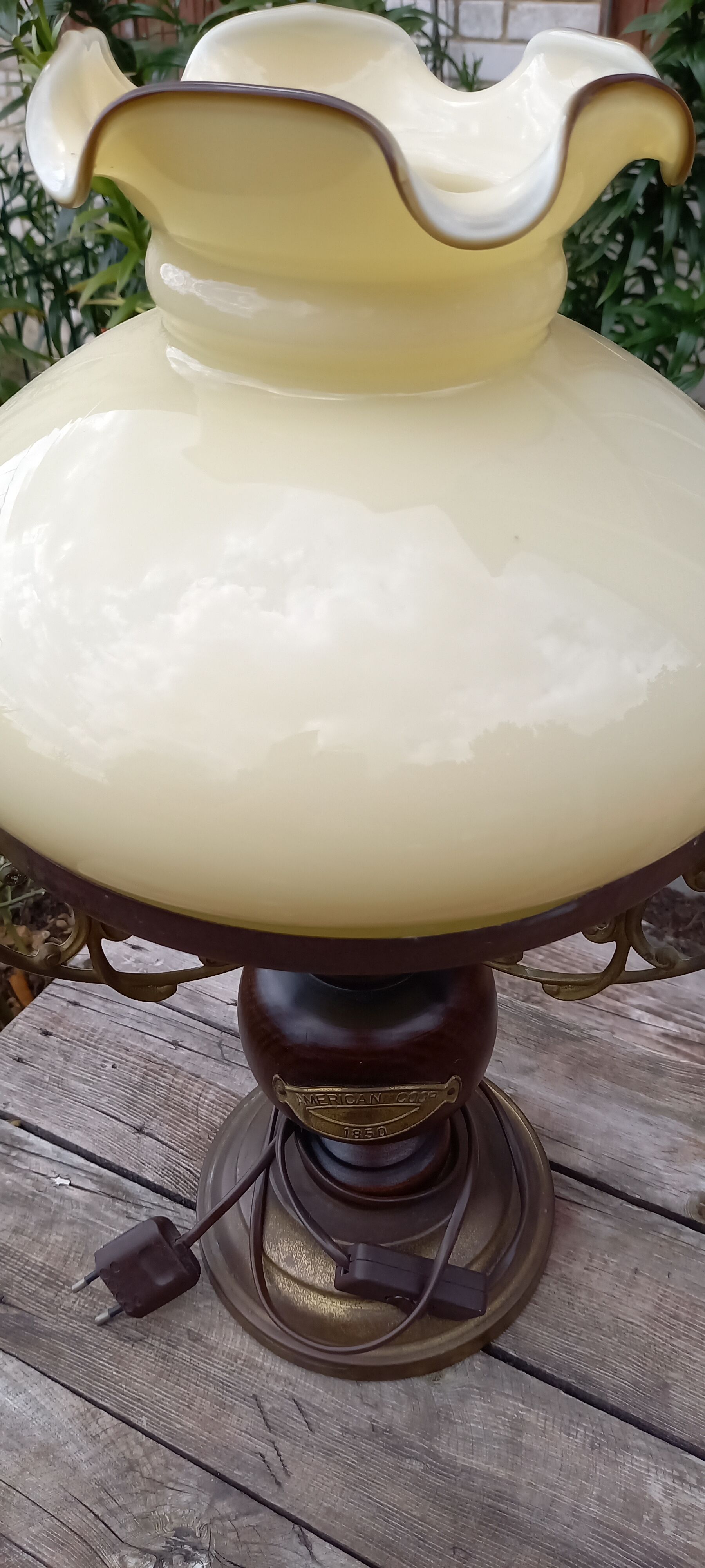 Table lamp American coop 1850