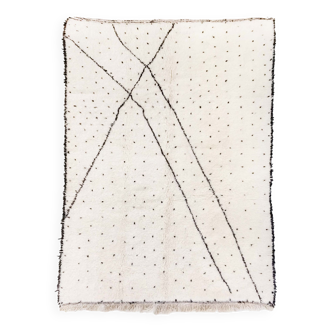 Beni Ouarain ecru Berber rug with polka dots and black patterns 235x157cm