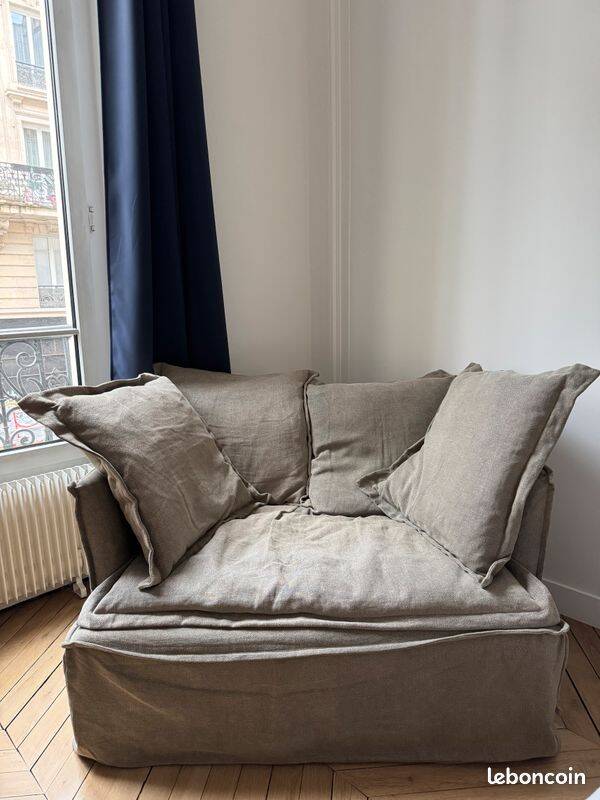 Jotex Gardanne chair in olive green