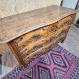 19th century Parisian chest of drawers