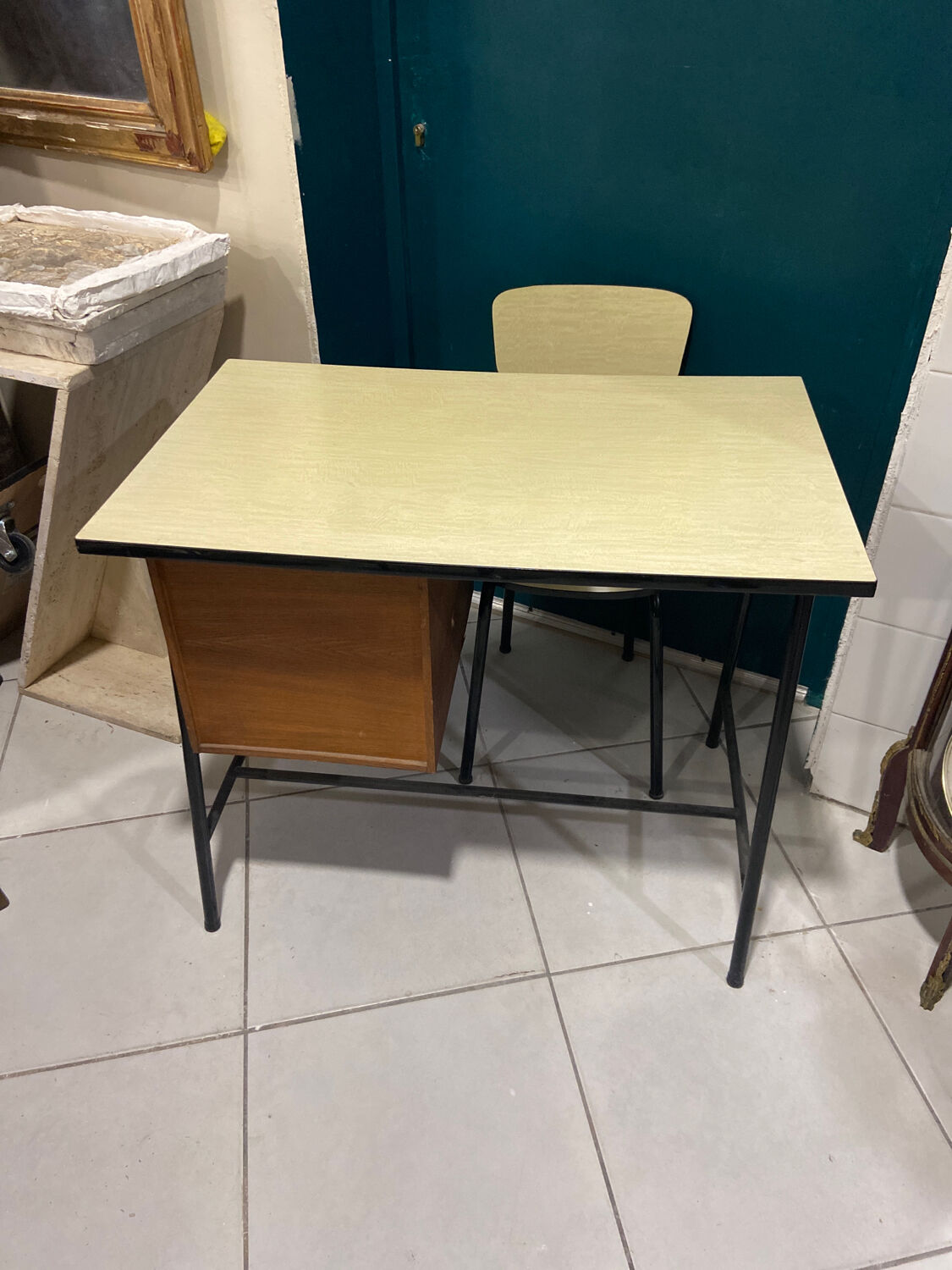 Formica desk and chair year 60