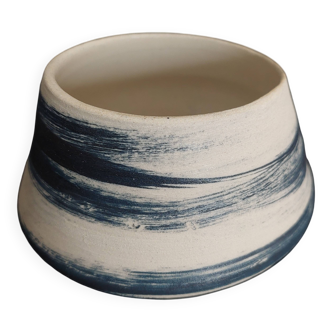 Vintage matcha bowl, stoneware, handcrafted.