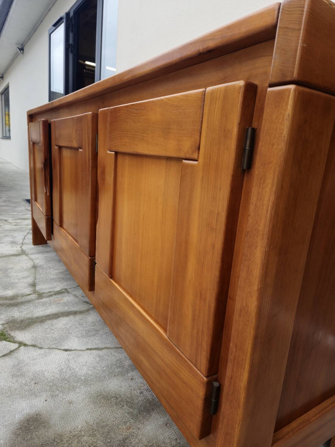 Enfilade Maison Regain in Oak with 3 vintage doors