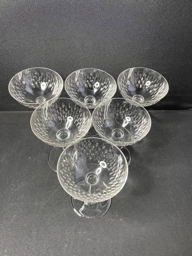 6 Baccarat champagne glasses Paris service