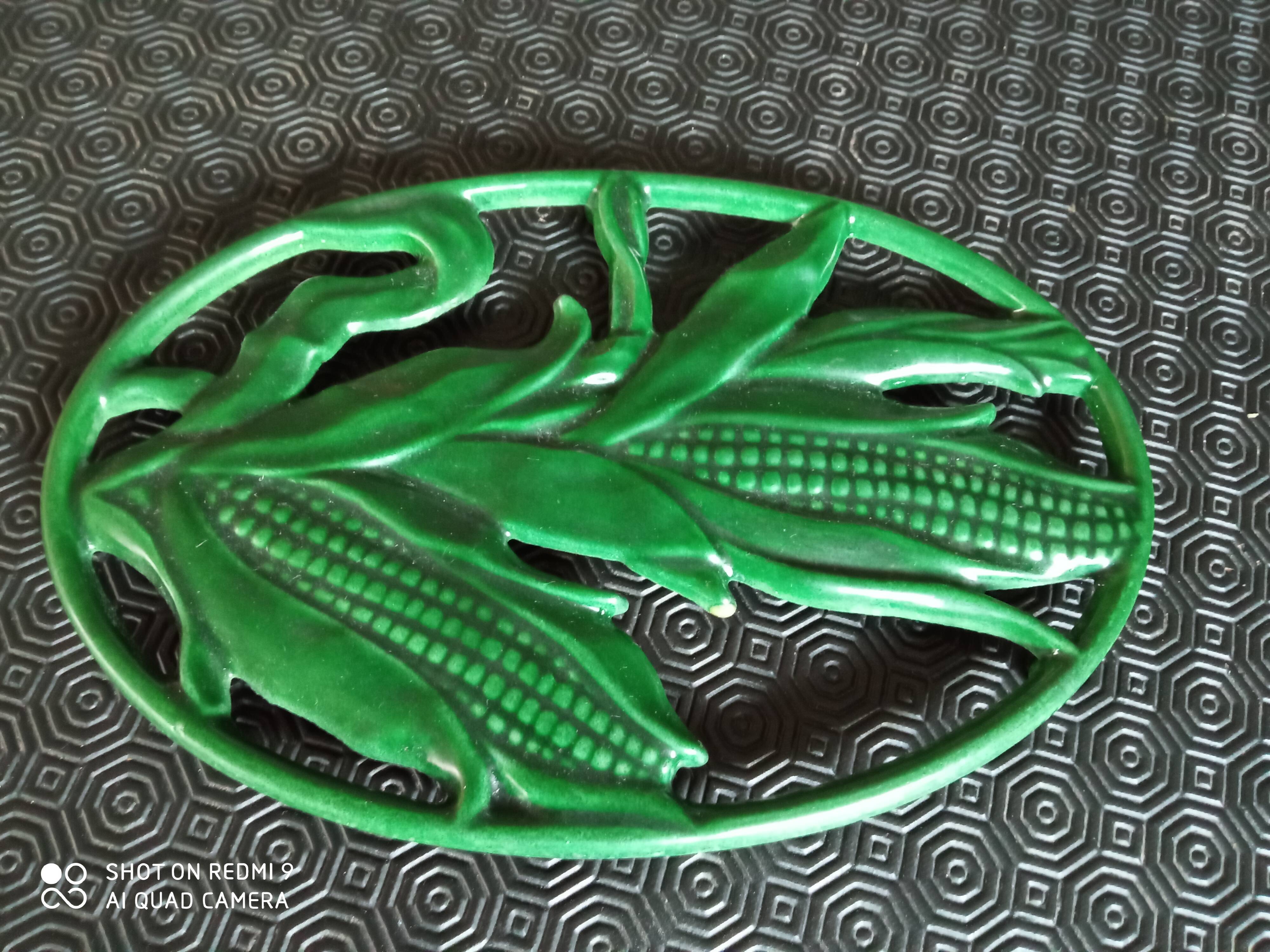 Vintage Invicta trivet in cast iron