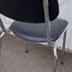 Paire de chaises vintage skaï et chrome