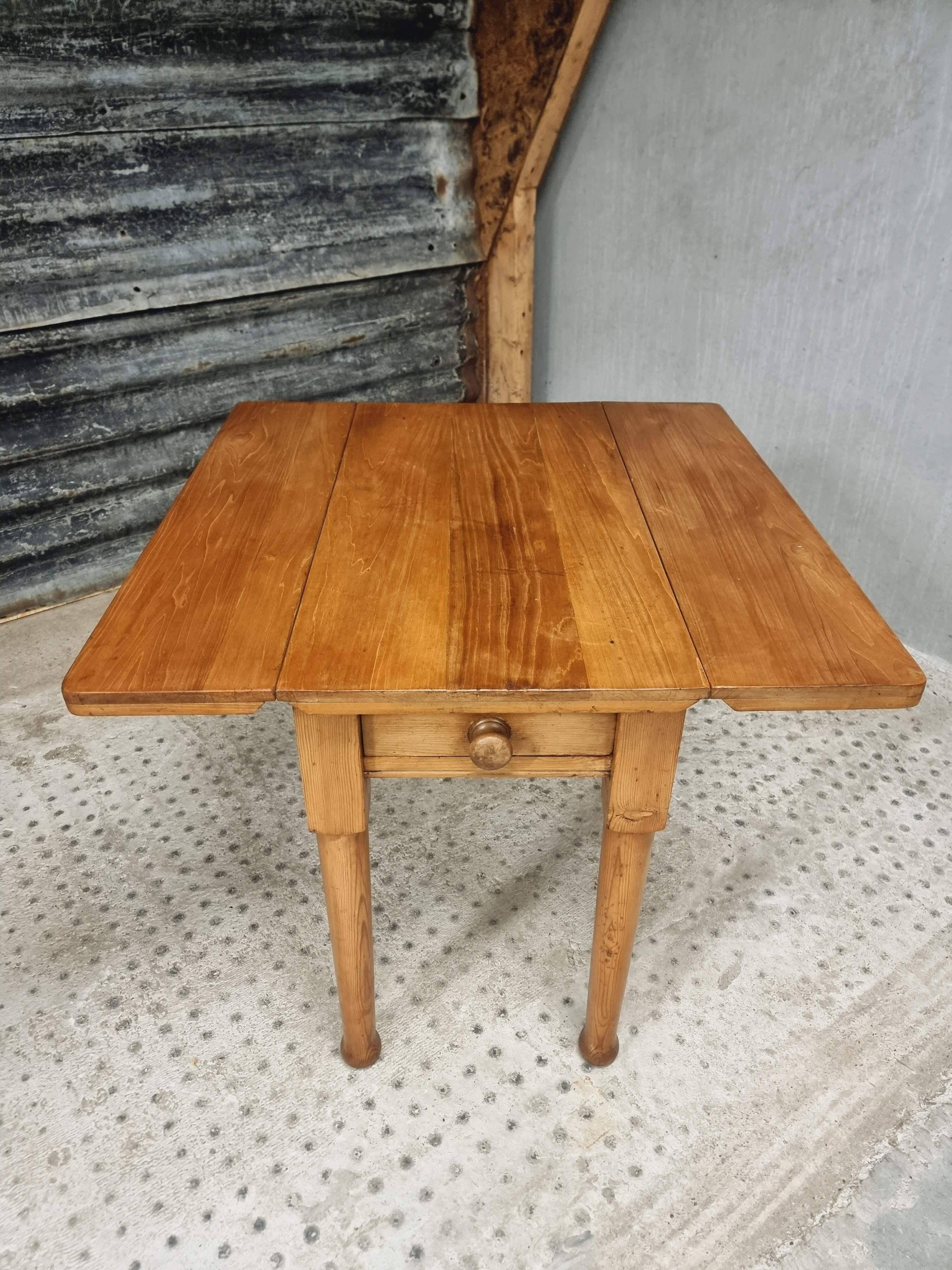 Vintage table folding table dining table side table 90x90cm
