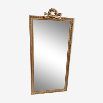 Miroir style Louis XVI en bois doré