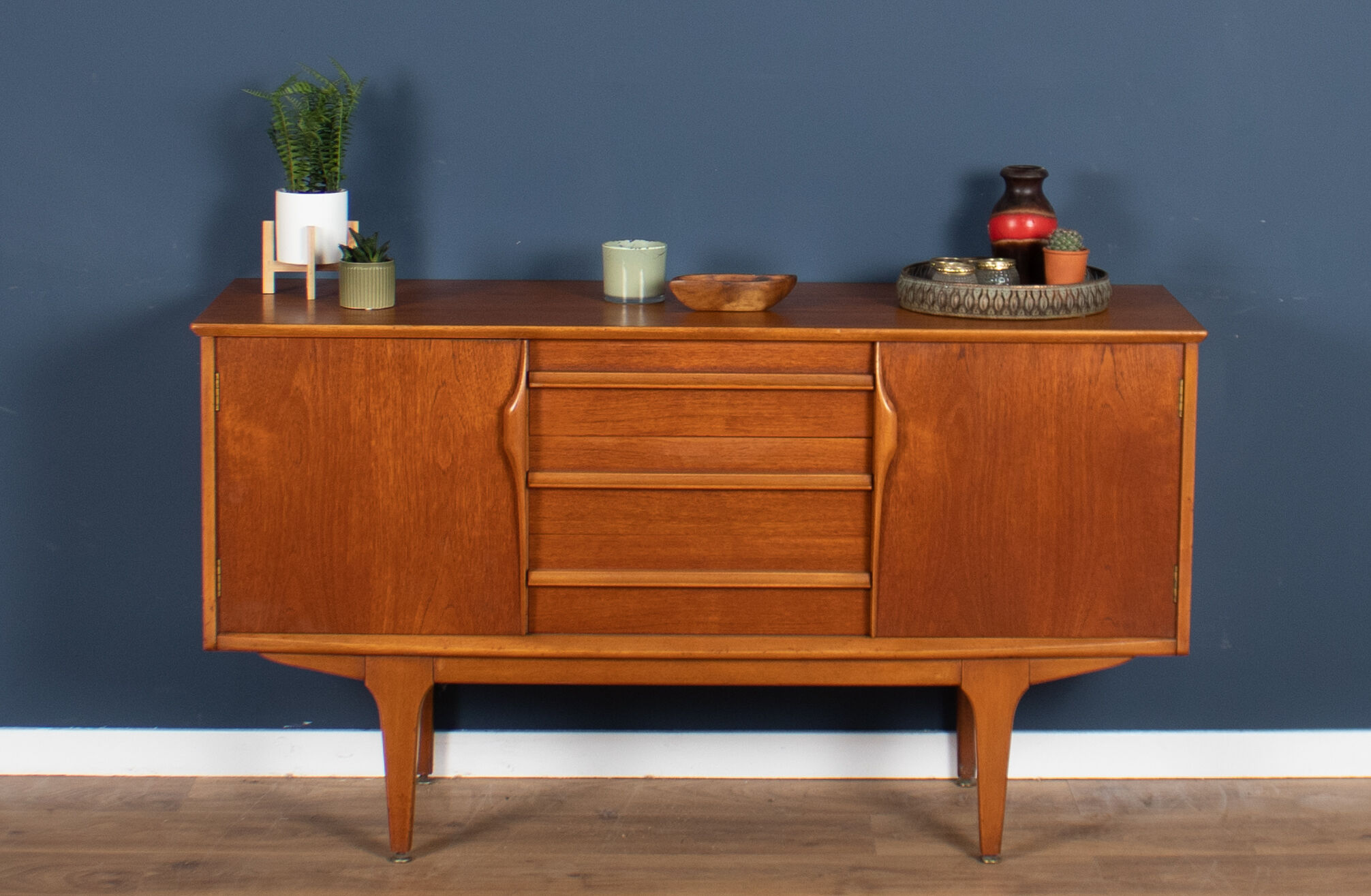 Enfilade Jentique 1960