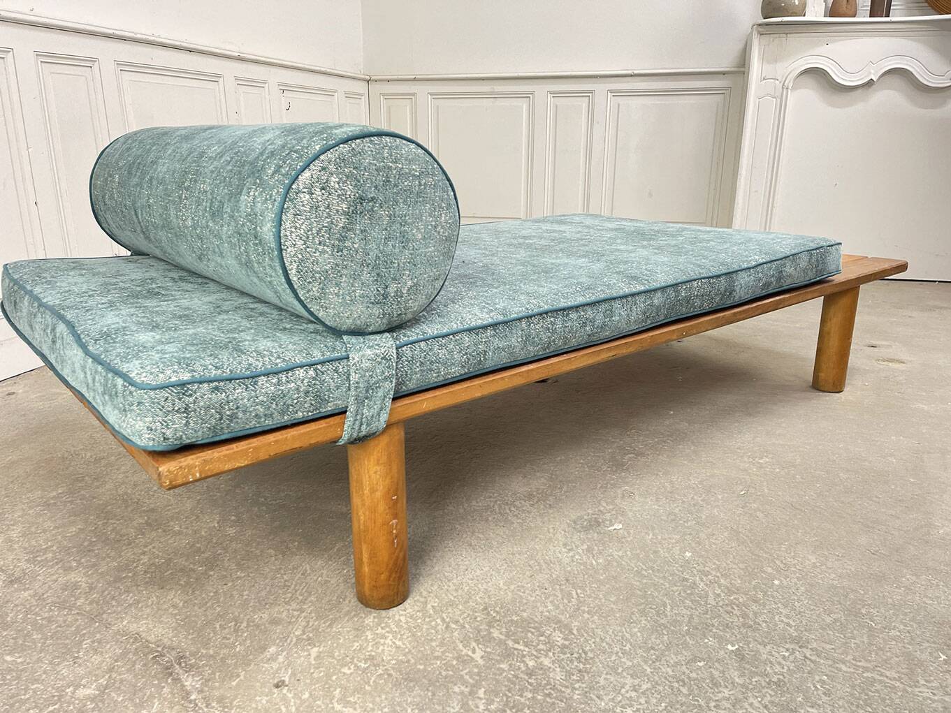 Banquette daybed Les Arcs 1950