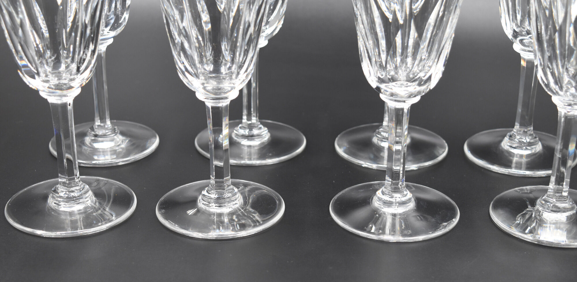 Series of 8 crystal water glasses from Saint Louis model Cerdanya H = 17.9 cm