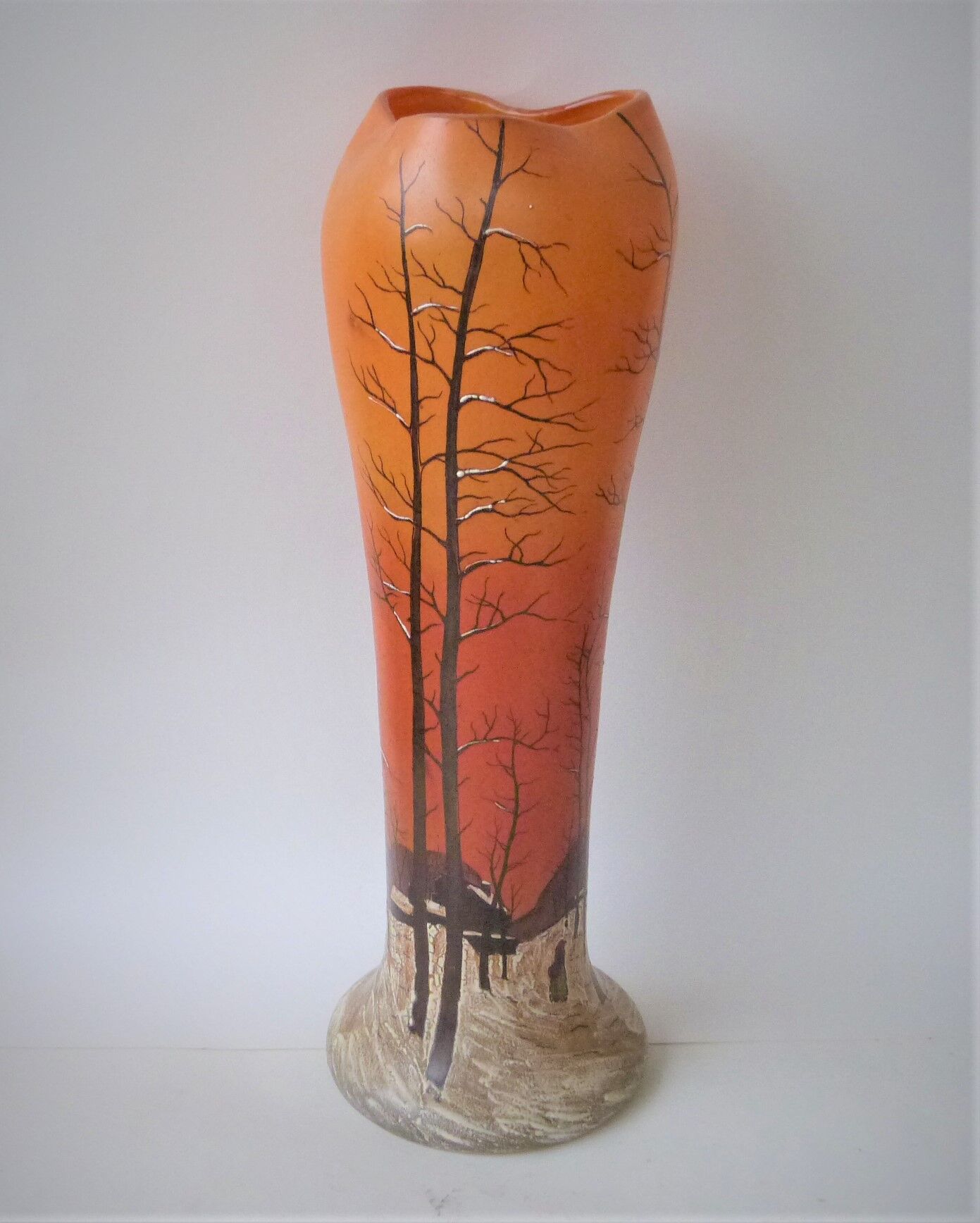 Art nouveau vase Belgrade winter landscape décor