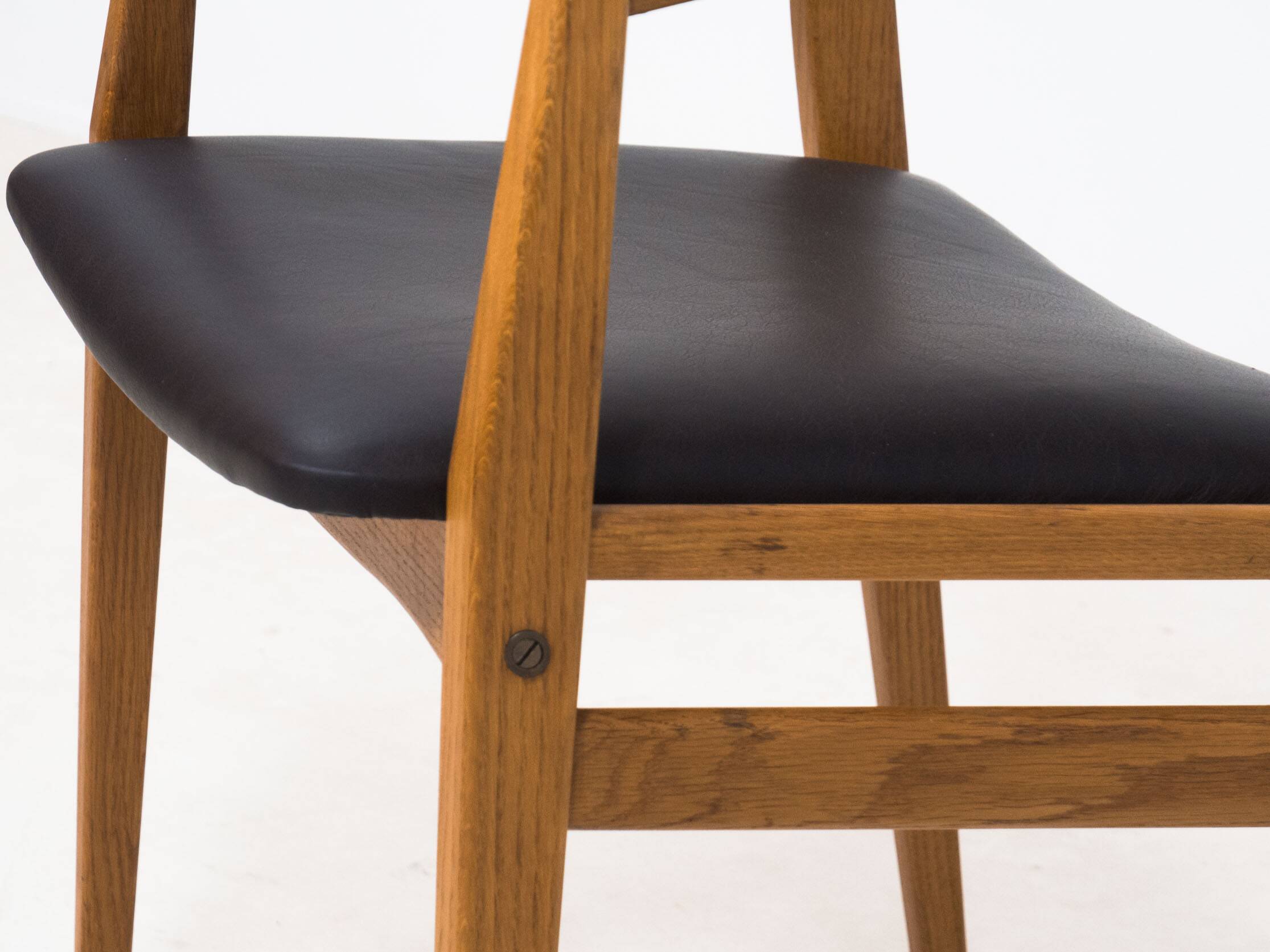 Swedese ‘Remus’ arm chair – Yngve Ekström