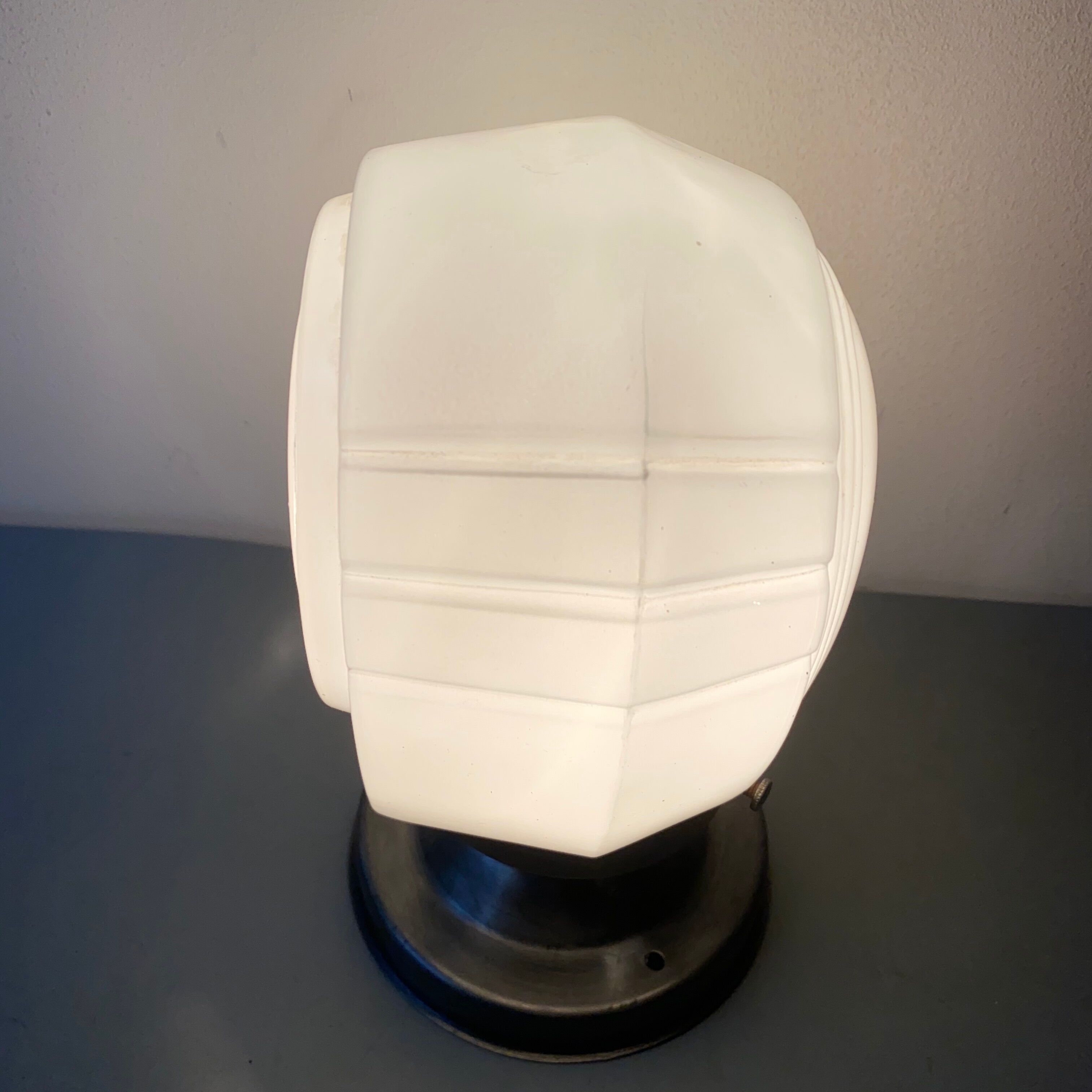 Glass sconce