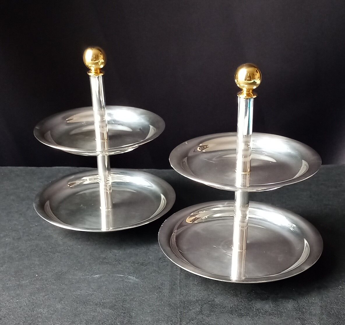 2 sweet displays, Orfevrerie Vuillermet