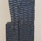 Totem column