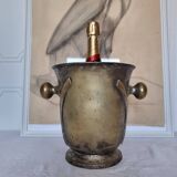 Magnificent and exclusive vintage Art Deco bronze champagne/wine bucket