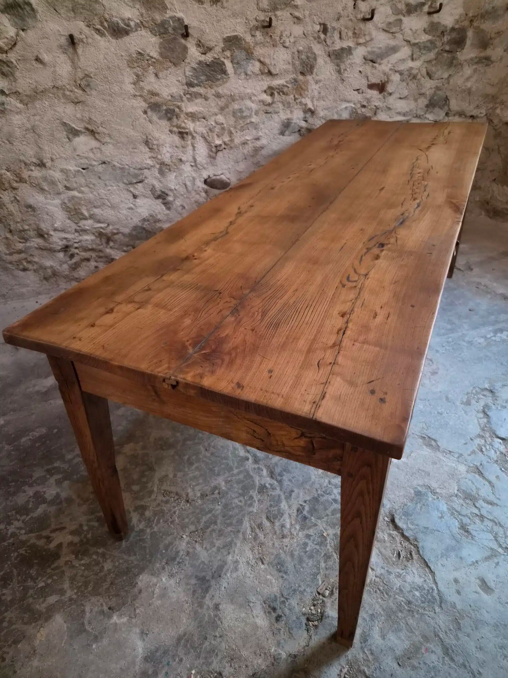 18th-century French farmhouse dining table in oak and chestnut.