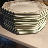 Flat plates Johnson Brothers 1980s "Eternal Beau" octagonal design