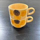 Pair of daisy cups