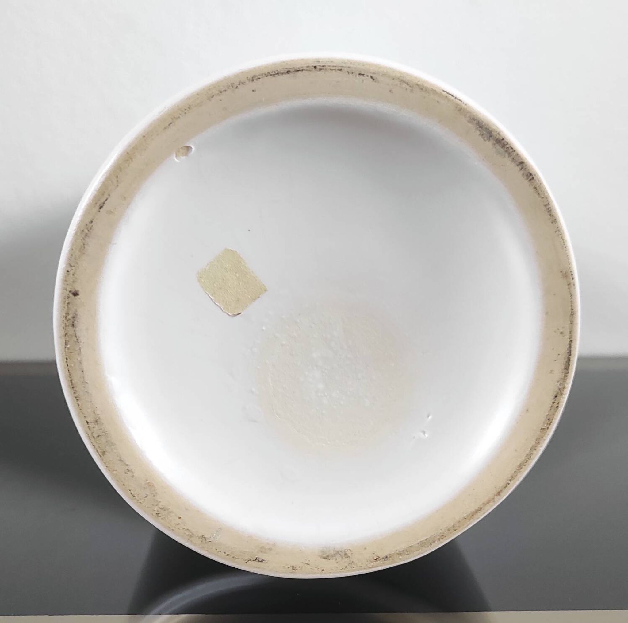 Vase moderniste en céramique blanche – Design Jeroen Bechtold