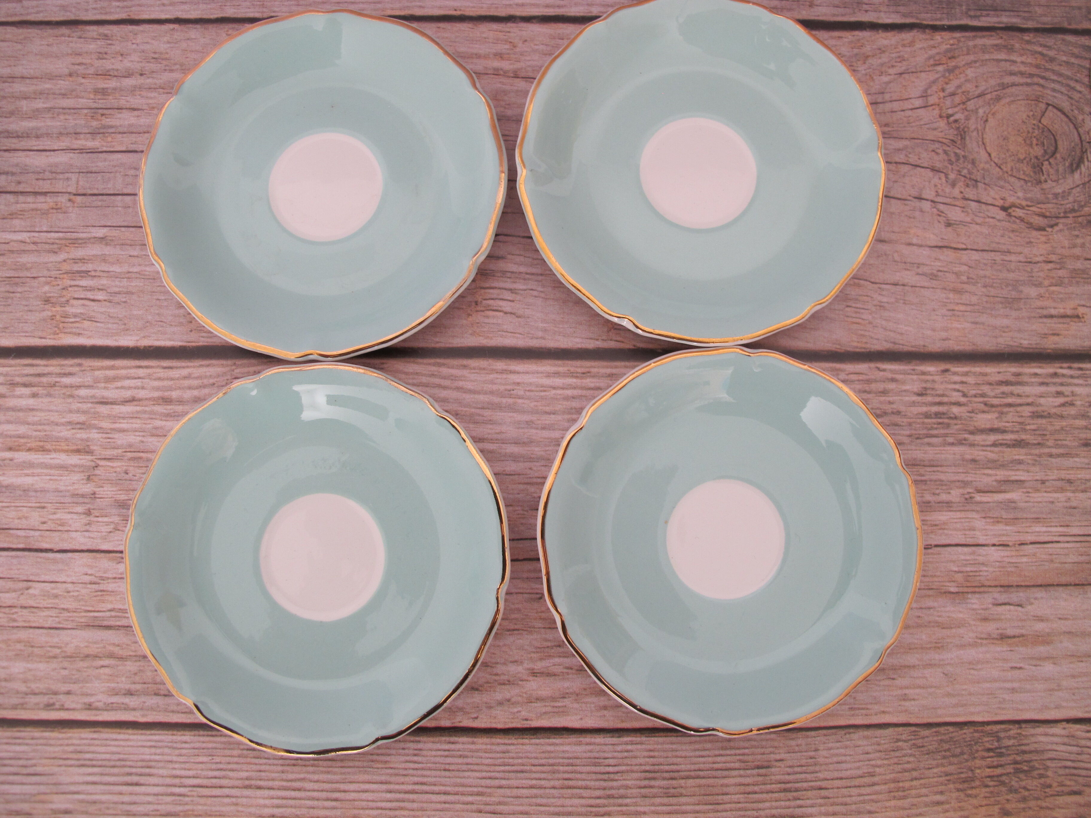 Saint Amand vintage 4 cups set.