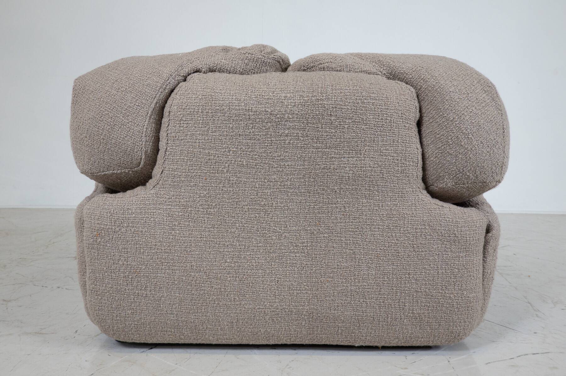 Confidential Seating Set by Alberto Rosselli for Saporiti, Beige Boucle Fabric, Italy, 1970s