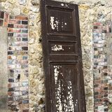 Porte ancienne en bois massif