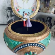 Anastasia music box