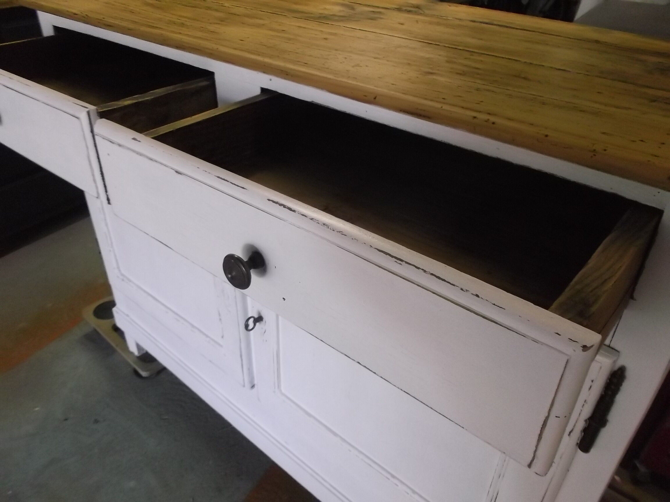 Former country buffet