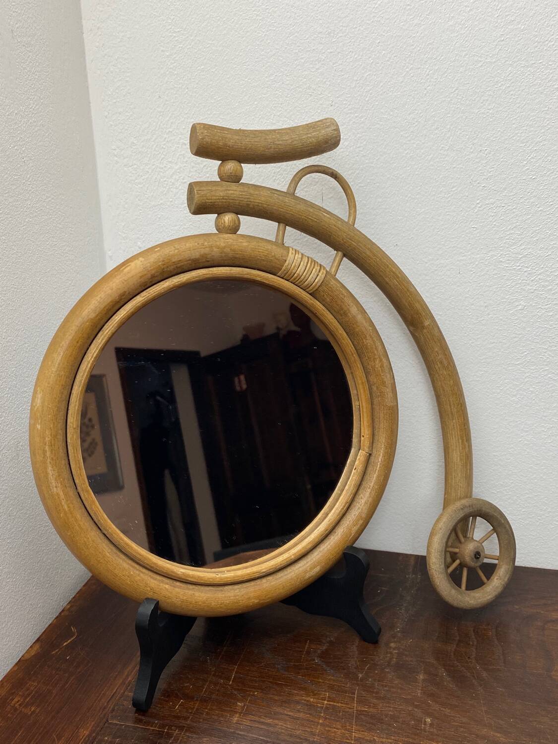 Miroir en rotin vintage