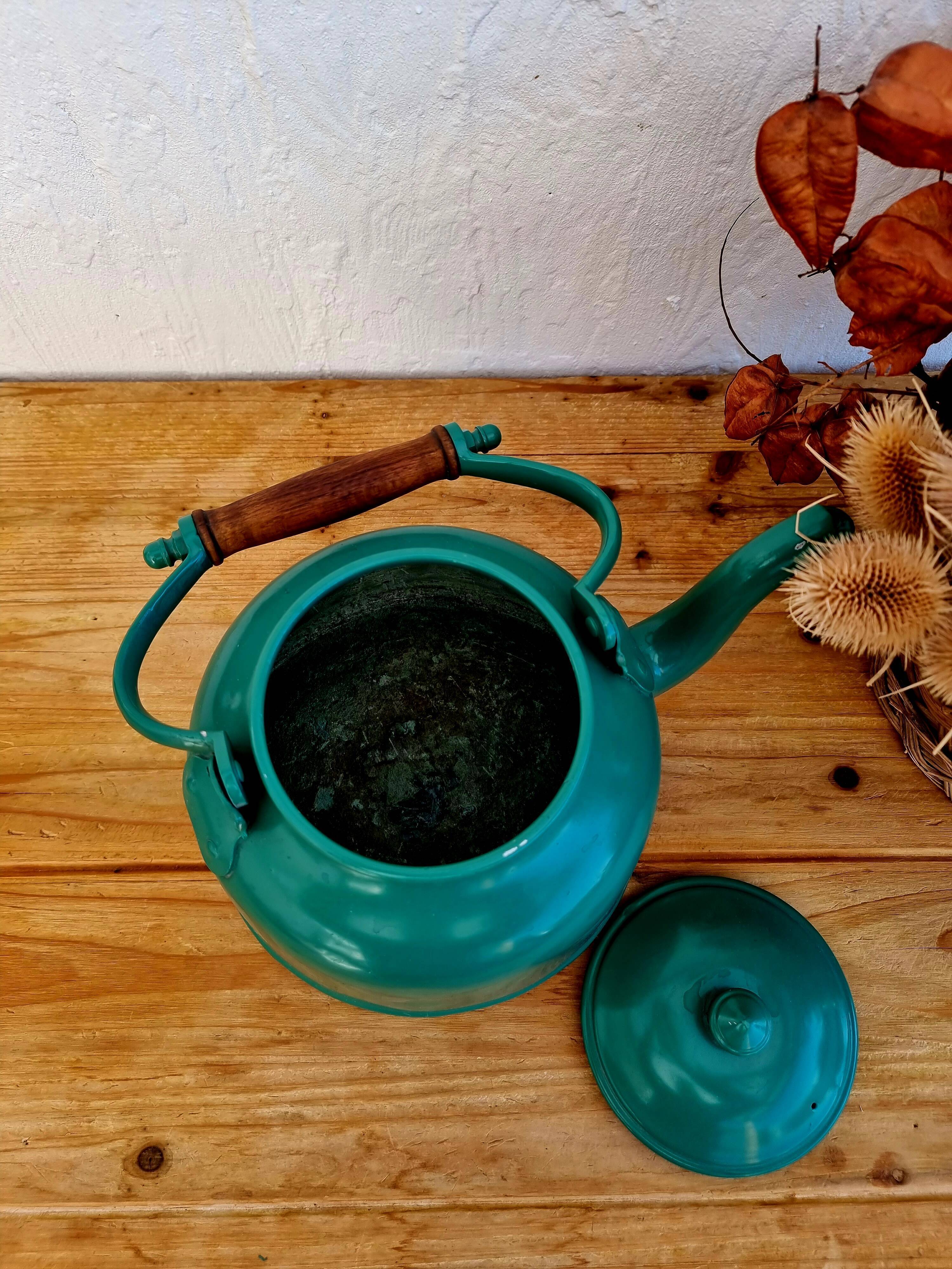 Vintage aluminum kettle