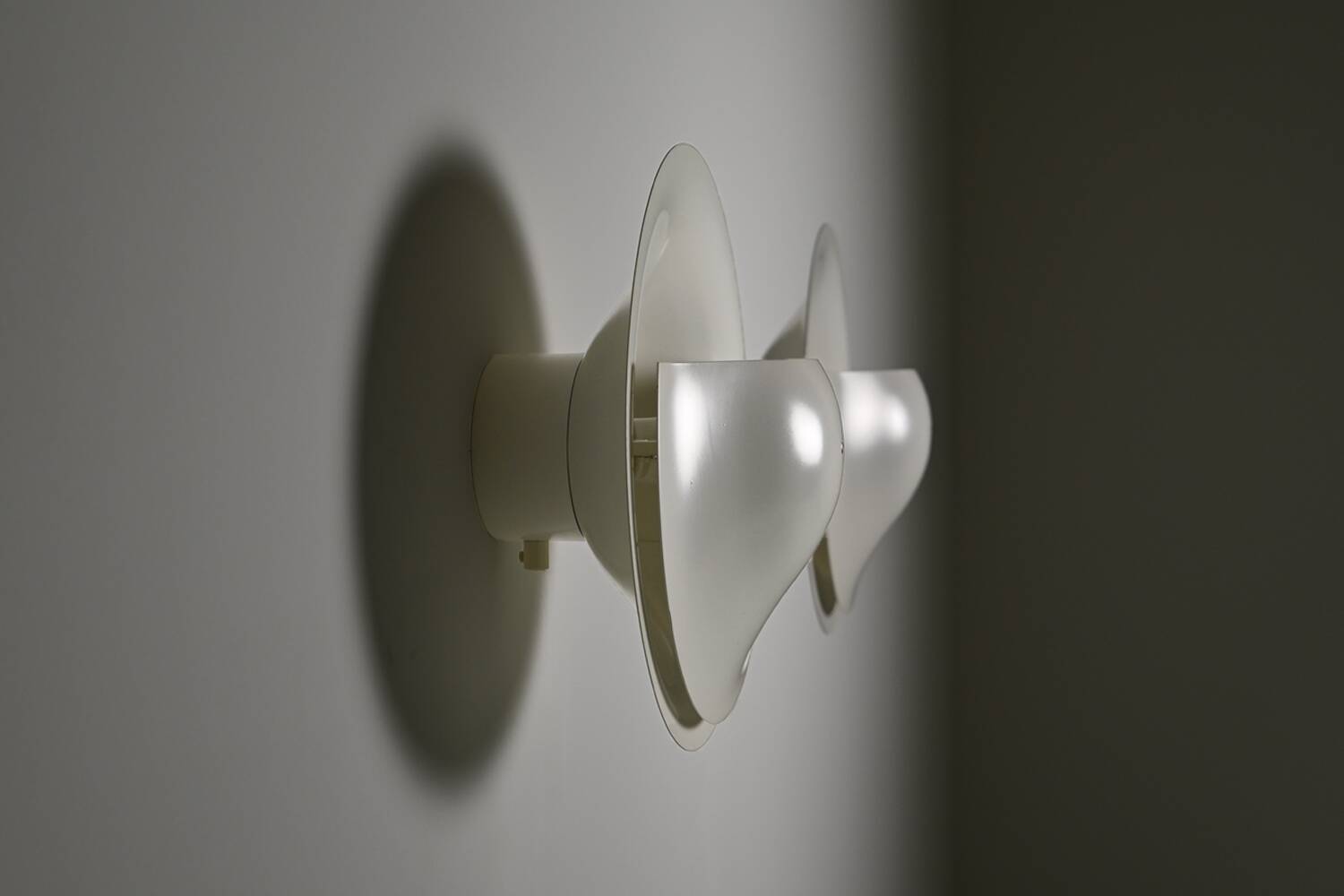 Disc wall lamps C-1558 by Raak, 1980s The Netherlands.