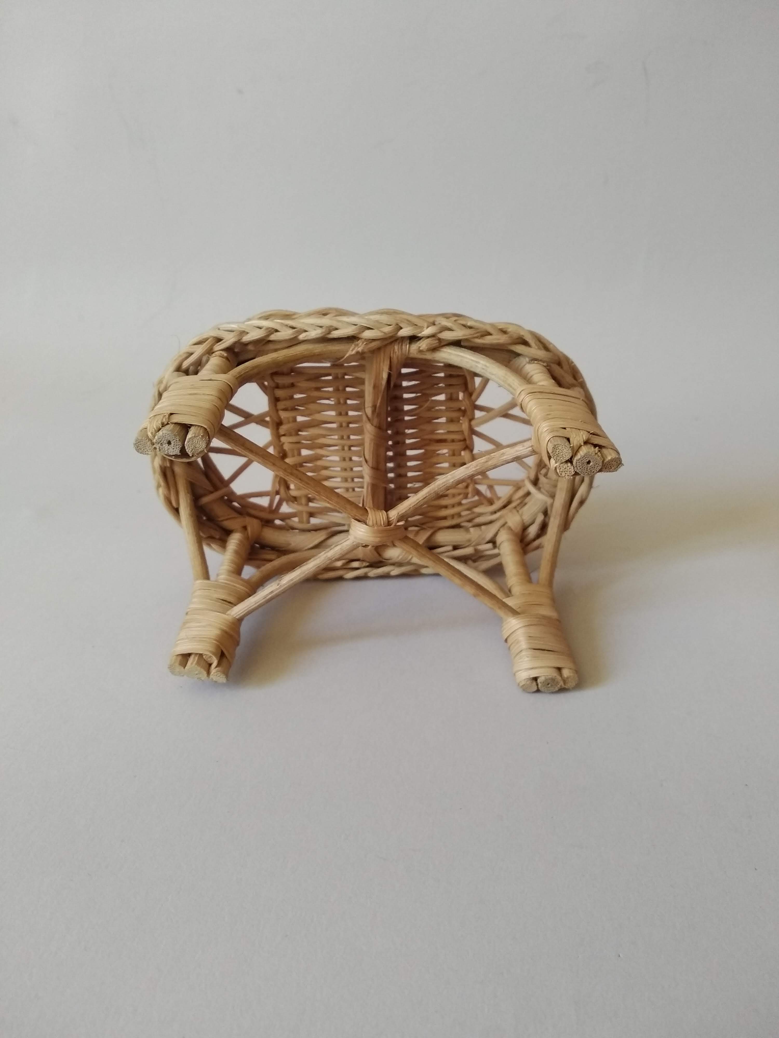 Garden furniture in miniature rattan for doll or decoration