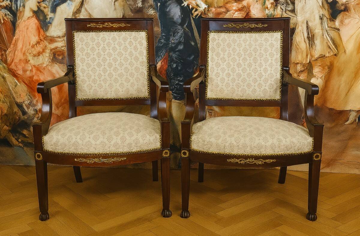 Pair of Empire period armchairs in mahogany, dating from the early 19th century.