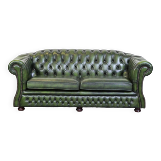 Green English cowhide leather 2.5-seater Chesterfield sofa in very good condition
