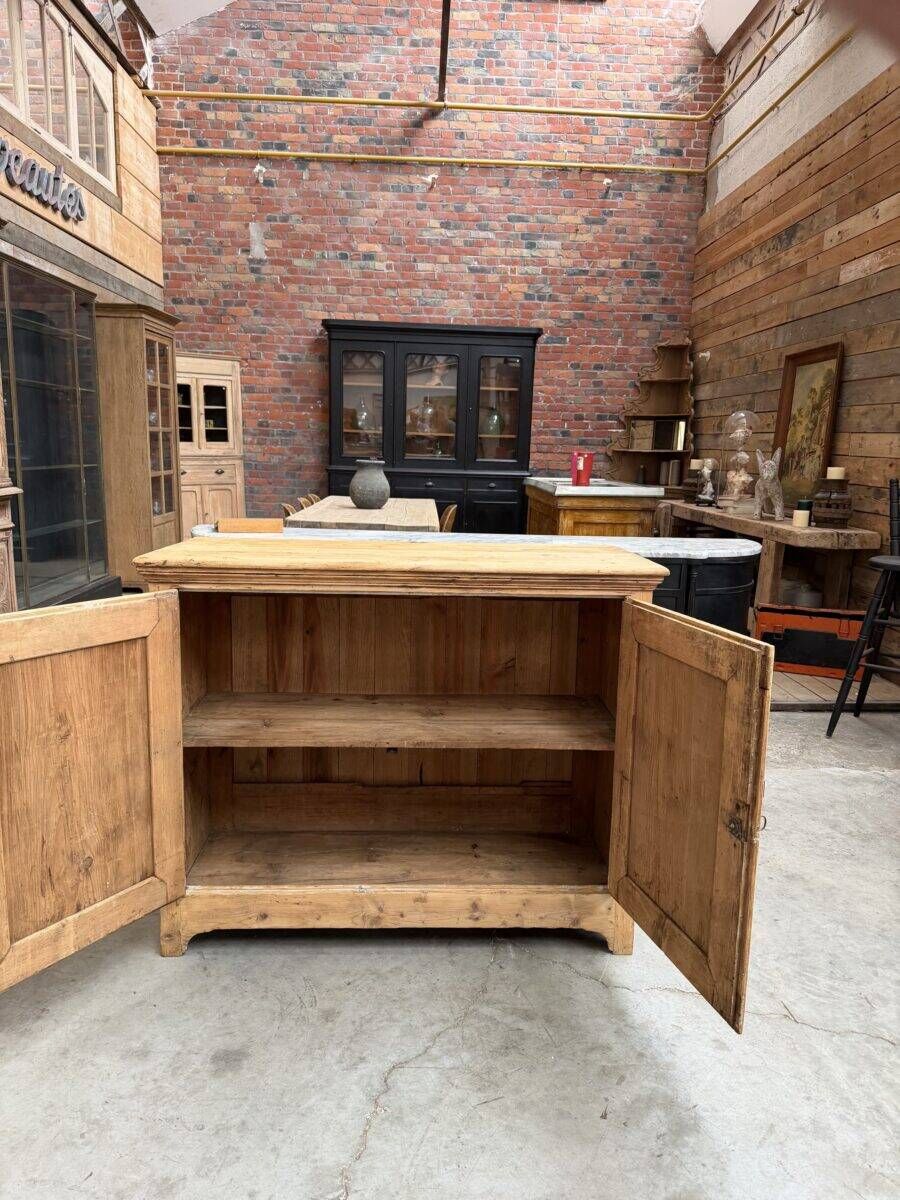1920s pine buffet