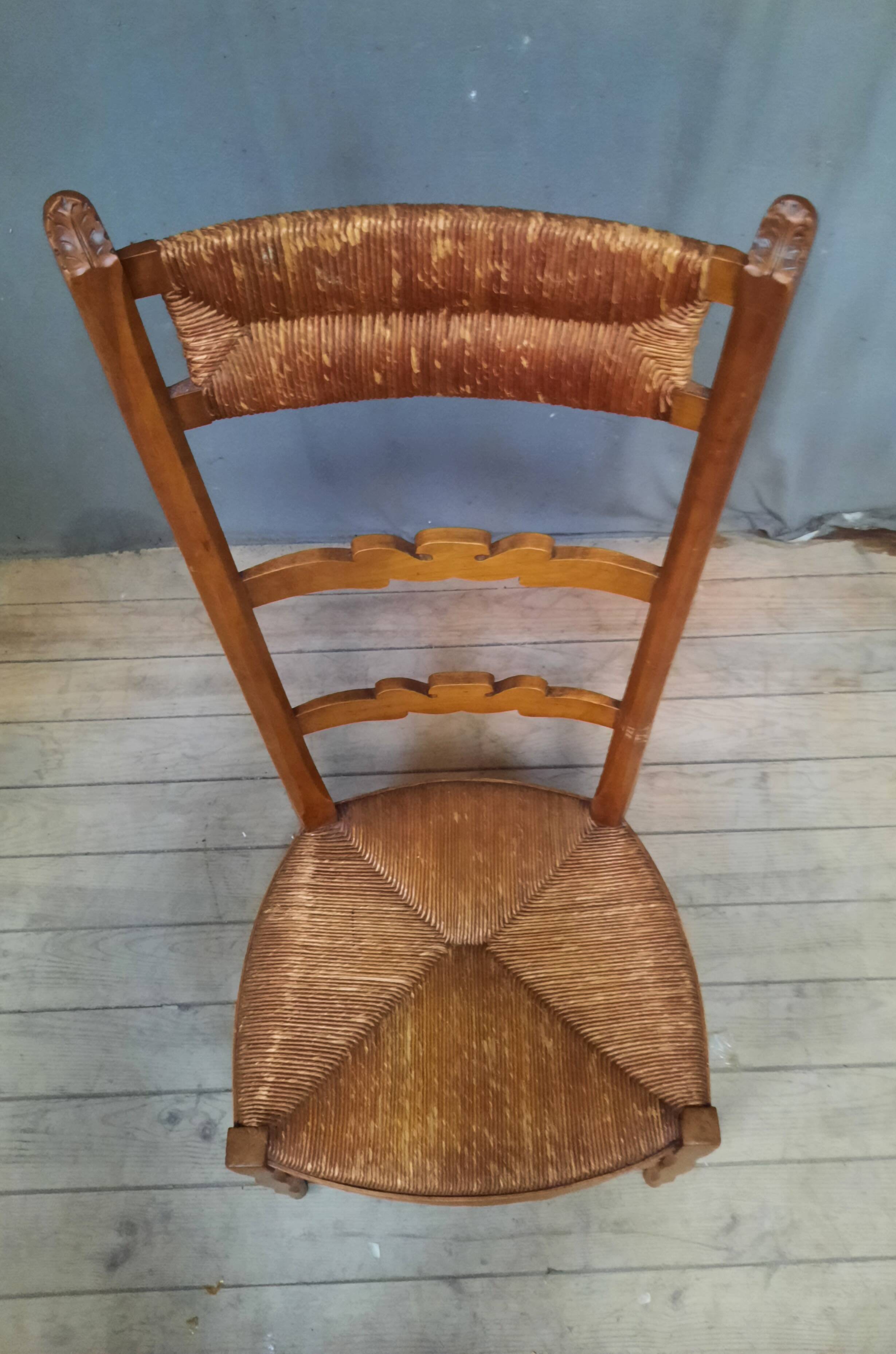 Straw fireside chair